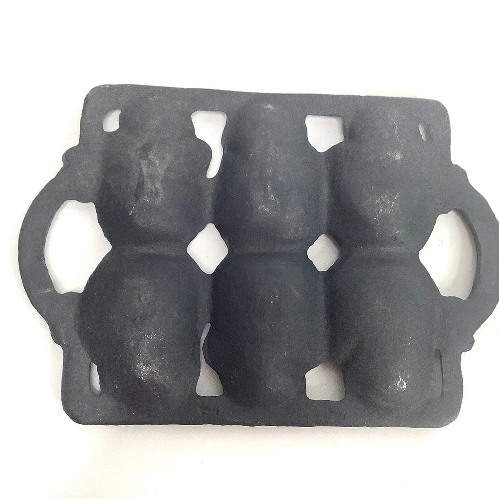 Cast Iron Snowman Winter Holiday 6 Muffin Pan Mold Cornbread Gingerbread Black‎